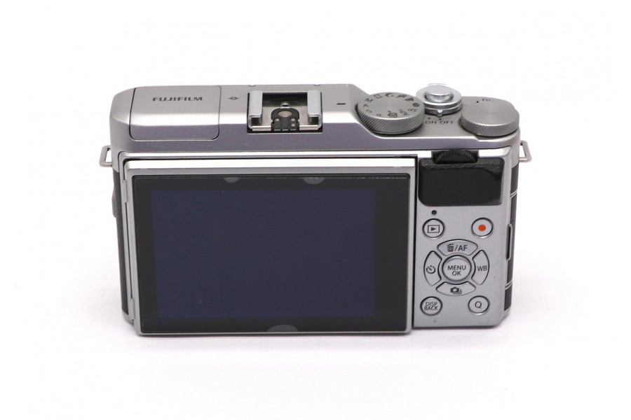 Фотоаппарат компактный Fujifilm X-A5 body