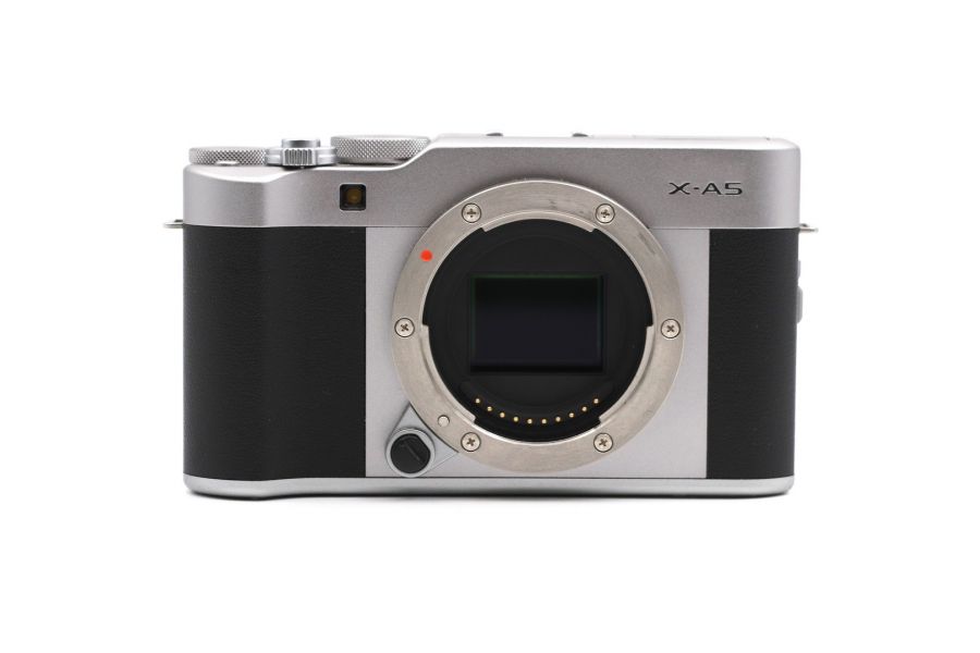 Фотоаппарат компактный Fujifilm X-A5 body