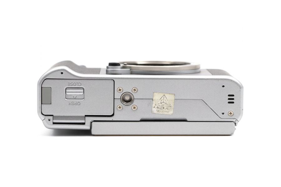 Фотоаппарат компактный Fujifilm X-A5 body