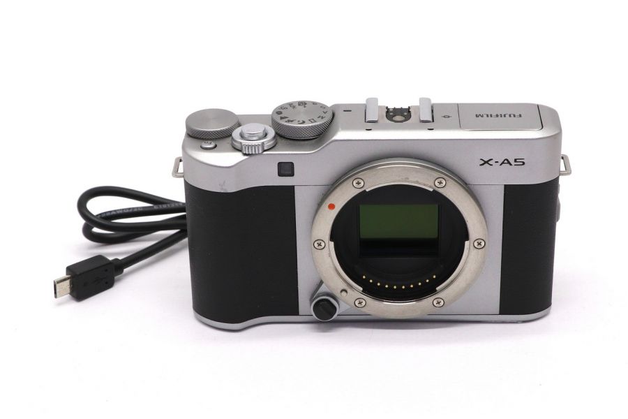 Фотоаппарат компактный Fujifilm X-A5 body