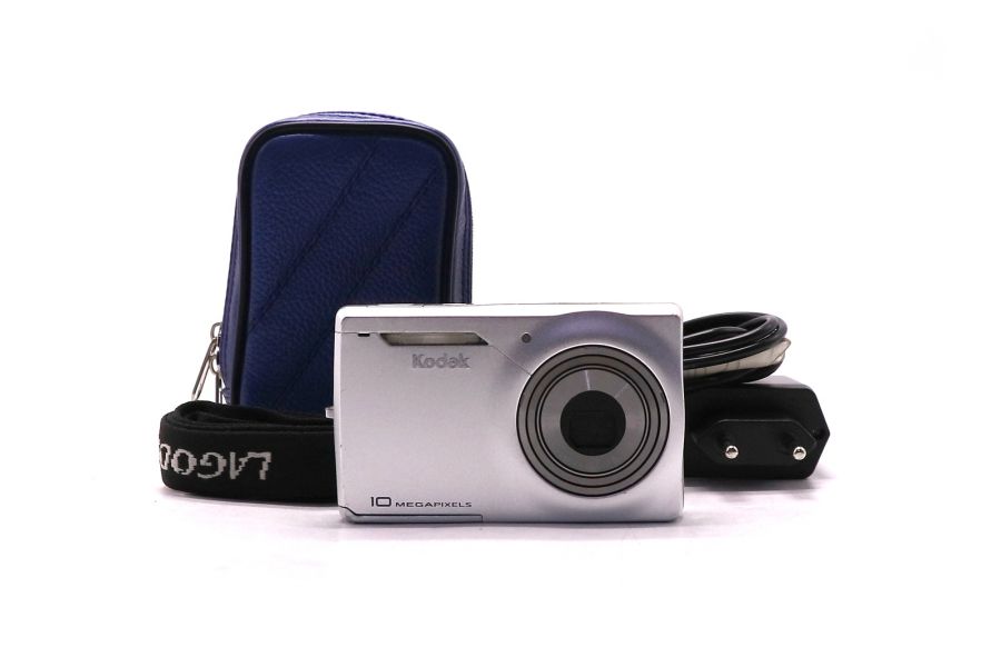 Фотоаппарат цифровой компактный Kodak M1033
