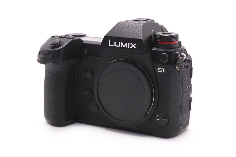 Panasonic Lumix DC-S1 body в упаковке (пробег 460 кадров)