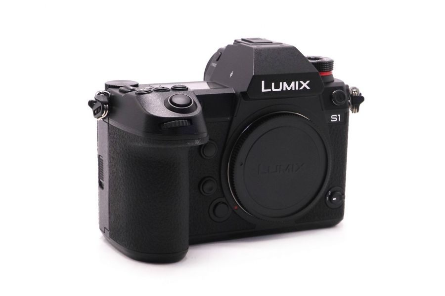 Panasonic Lumix DC-S1 body в упаковке (пробег 460 кадров)