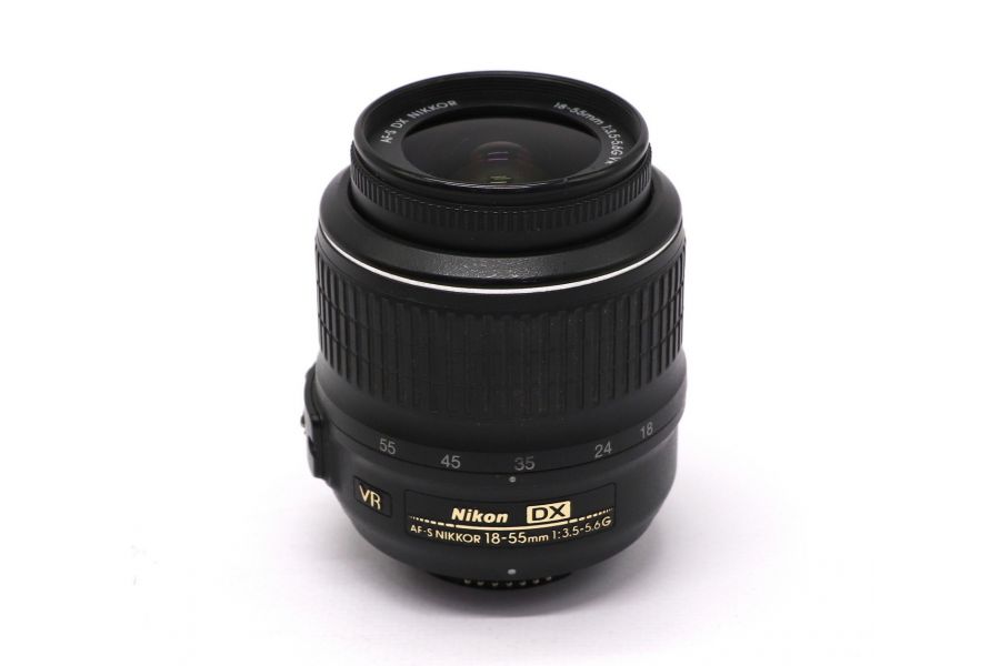 Цифровой Nikon 18-55mm f3.5-5.6G AF-S VR DX Nikkor