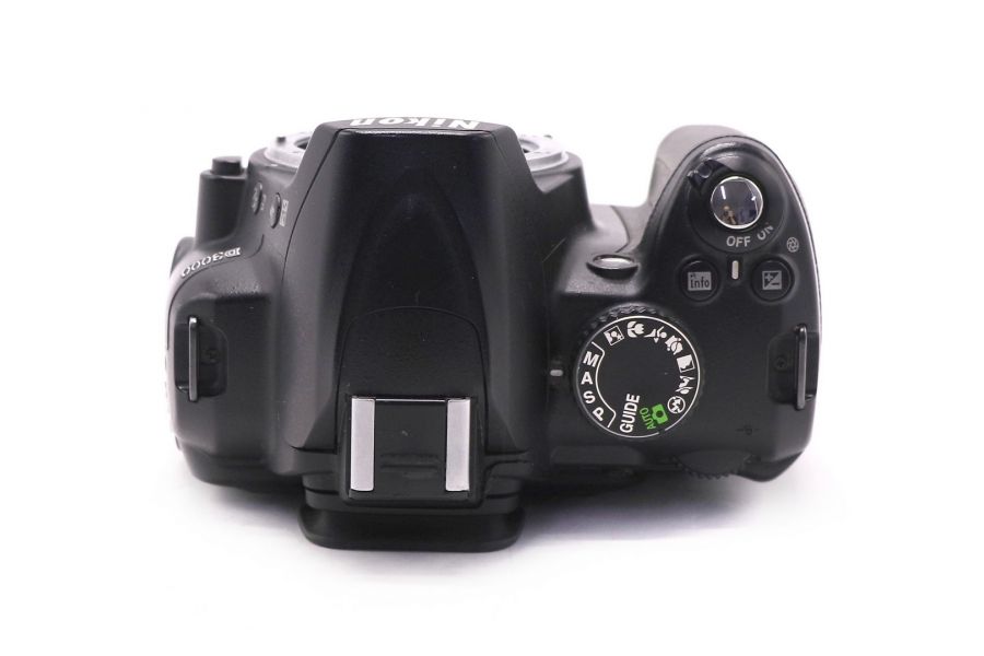 Зеркальный Фотоаппарат Nikon D3000 body