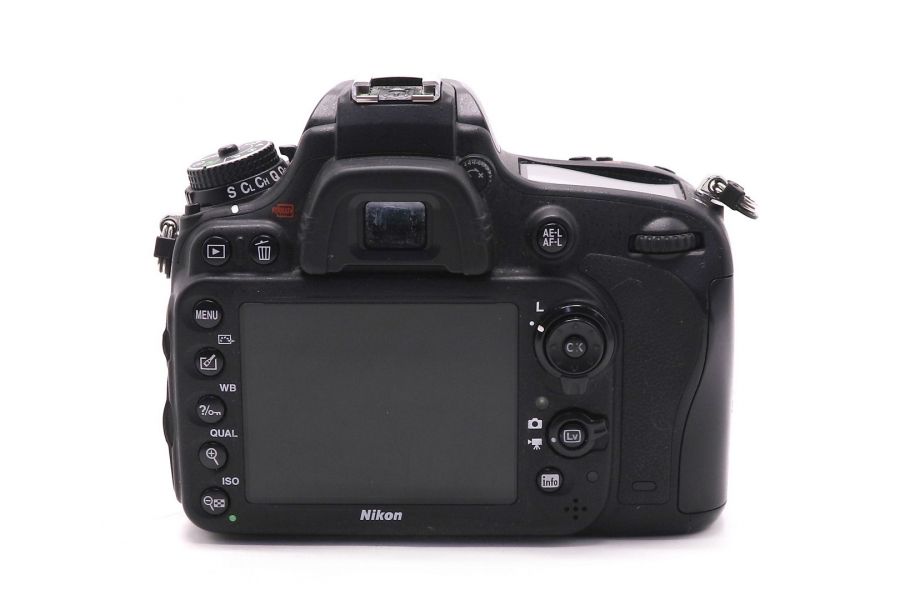 Nikon D610 body в упаковке (пробег 292915 кадров)