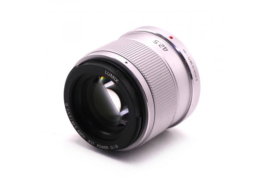 Объектив Panasonic Lumix G 42.5mm f/1.7 Asph. Power O.I.S.