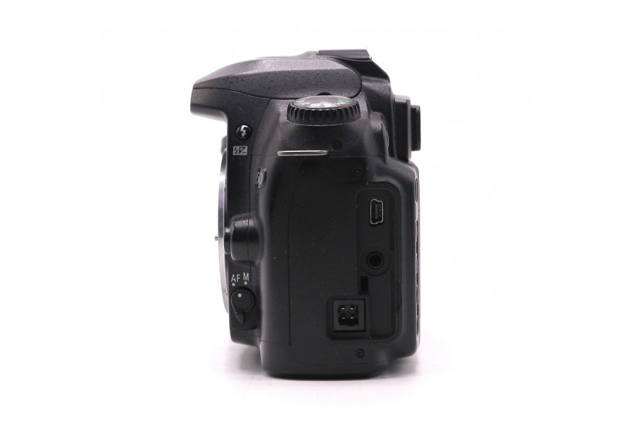 Фотоаппарат Nikon D50 body (пробег 23730 кадров)