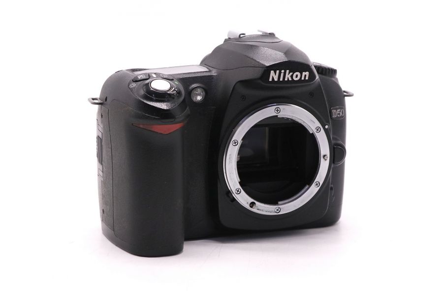 Фотоаппарат Nikon D50 body (пробег 23730 кадров)