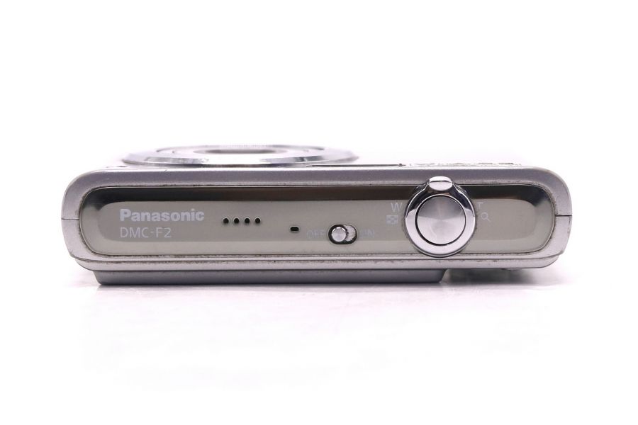 Цифровой фотоаппарат Panasonic Lumix DMC-F2