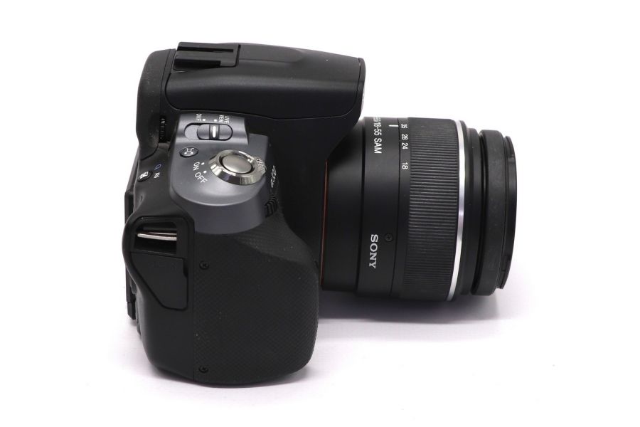 Фотоаппапарт Sony A330 kit (пробег 100 кадров)