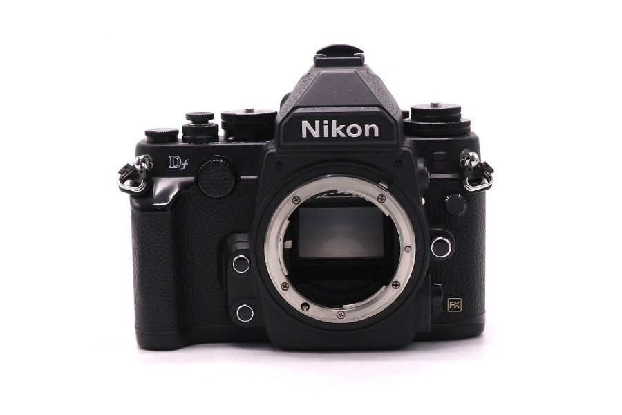 Nikon Df body в упаковке (пробег 120190 кадров)