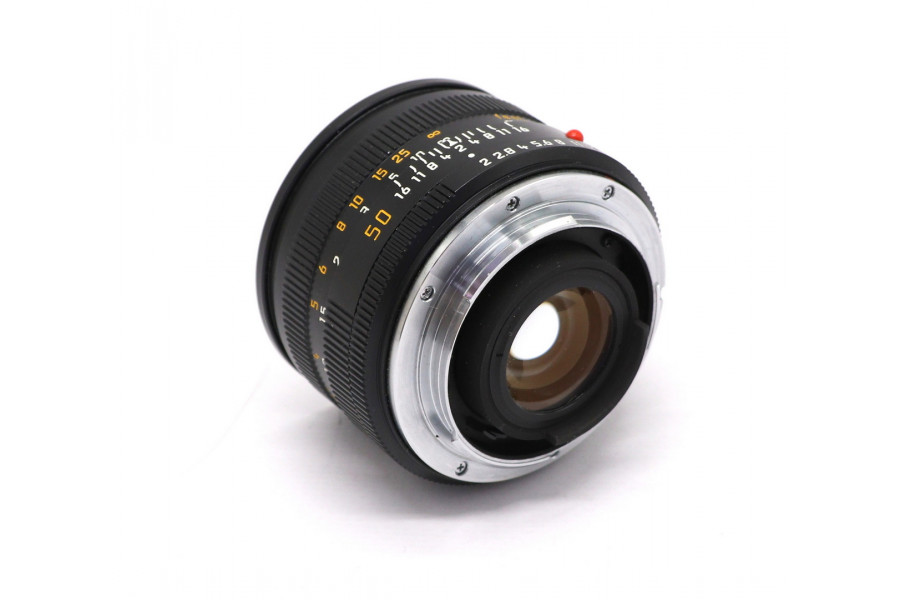 Объектив Summicron-R 2/50 Leica в упаковке