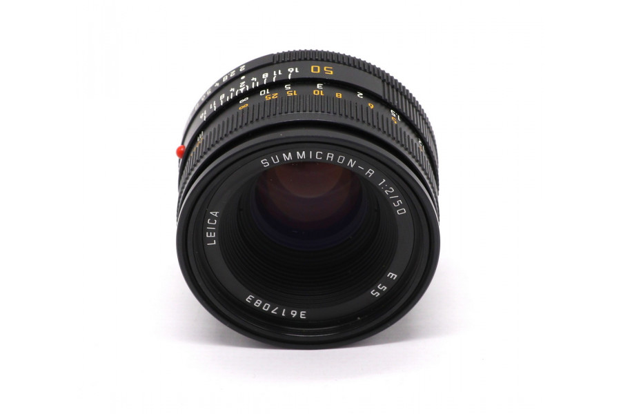 Объектив Summicron-R 2/50 Leica в упаковке