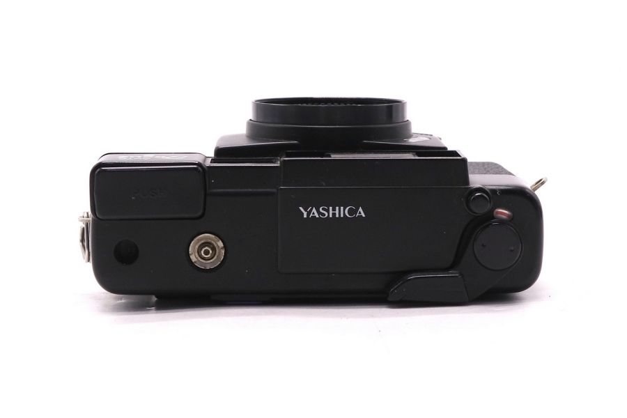 Плёночный фотоаппарат Yashica Auto Focus S