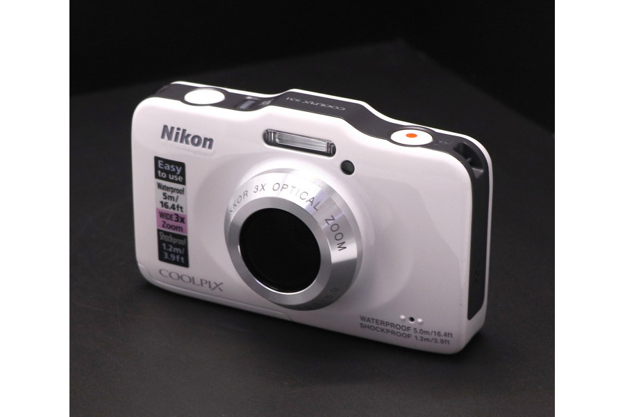 Фотоаппарат Nikon Coolpix S31 в упаковке