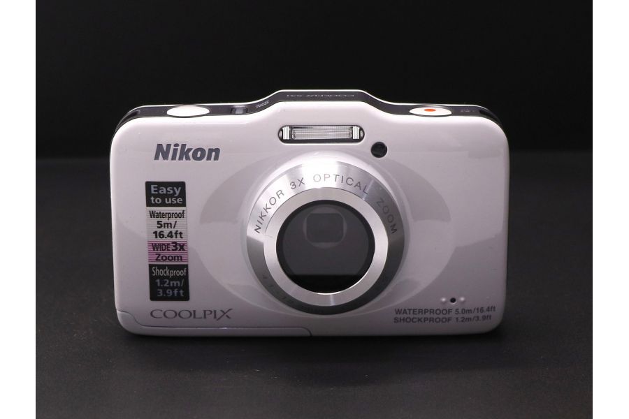 Фотоаппарат Nikon Coolpix S31 в упаковке
