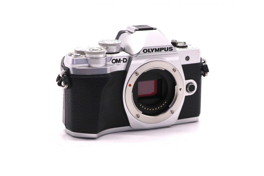 Olympus OM-D E-M10 Mark III body в упаковке (пробег 72000 кадров)