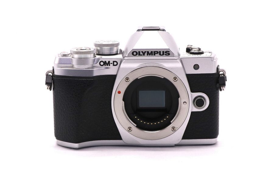 Olympus OM-D E-M10 Mark III body в упаковке (пробег 72000 кадров)