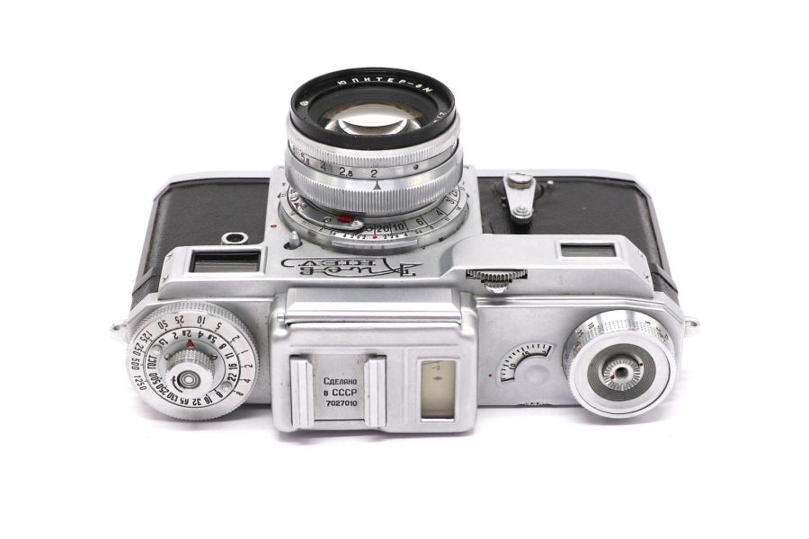 Пленочный советский фотоаппарат Киев 4 + Юпитер-8М