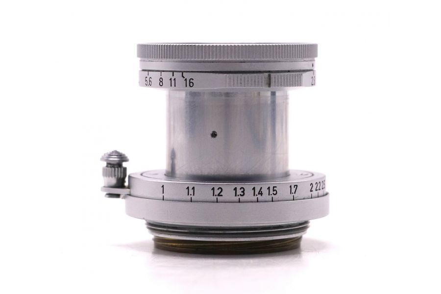 Мануальный объектив Leica Elmar 50mm f/2.8