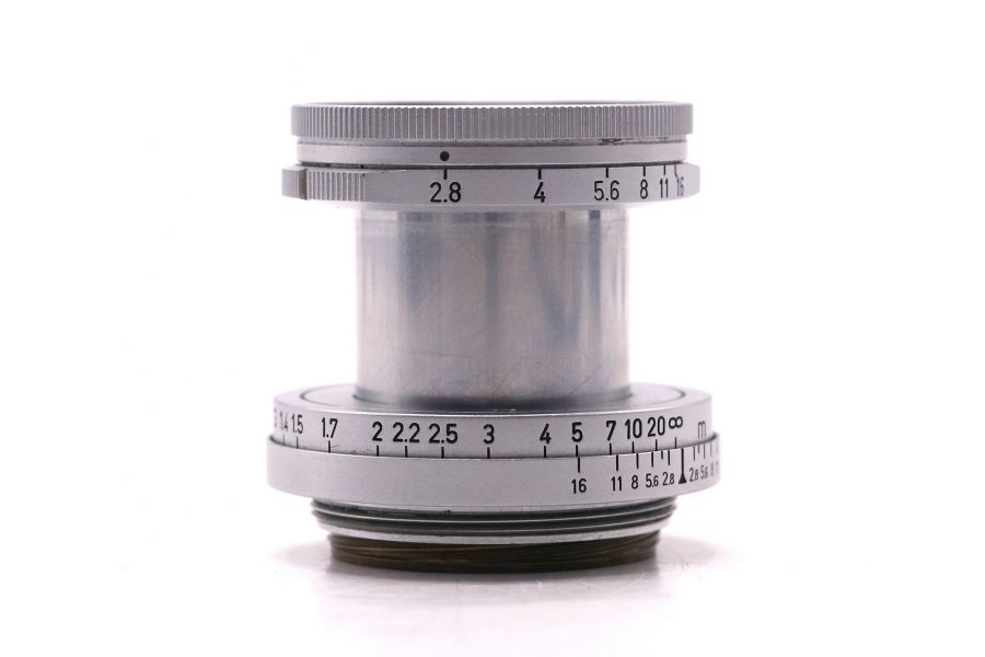 Мануальный объектив Leica Elmar 50mm f/2.8