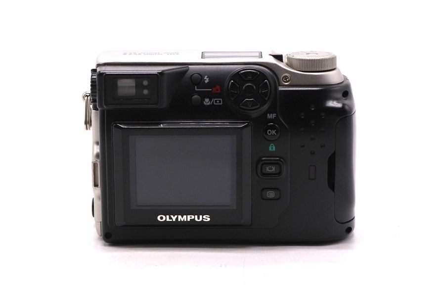 Olympus C-2020 zoom camedia в упаковке