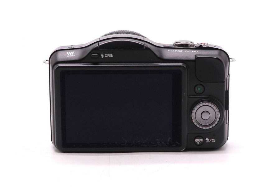 Panasonic Lumix DMC-GF3K kit в упаковке (пробег 5115 кадров)