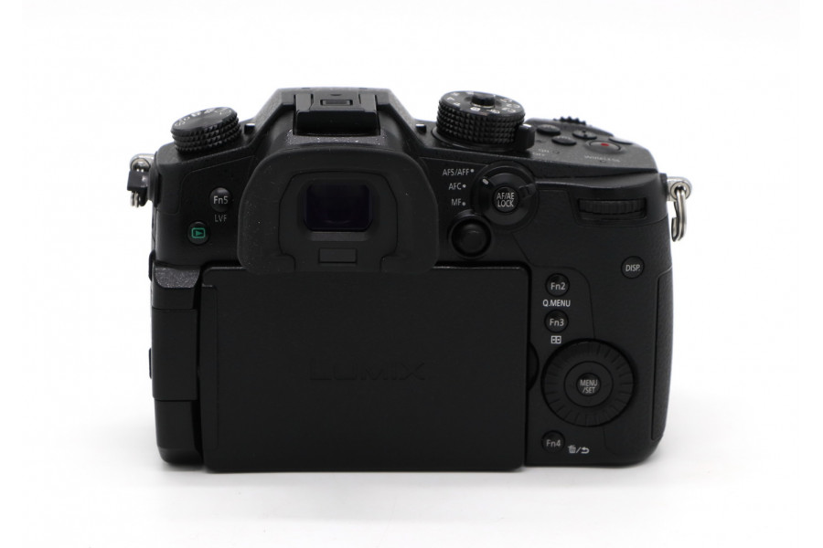 Panasonic Lumix GH5 body (пробег 50 кадров)