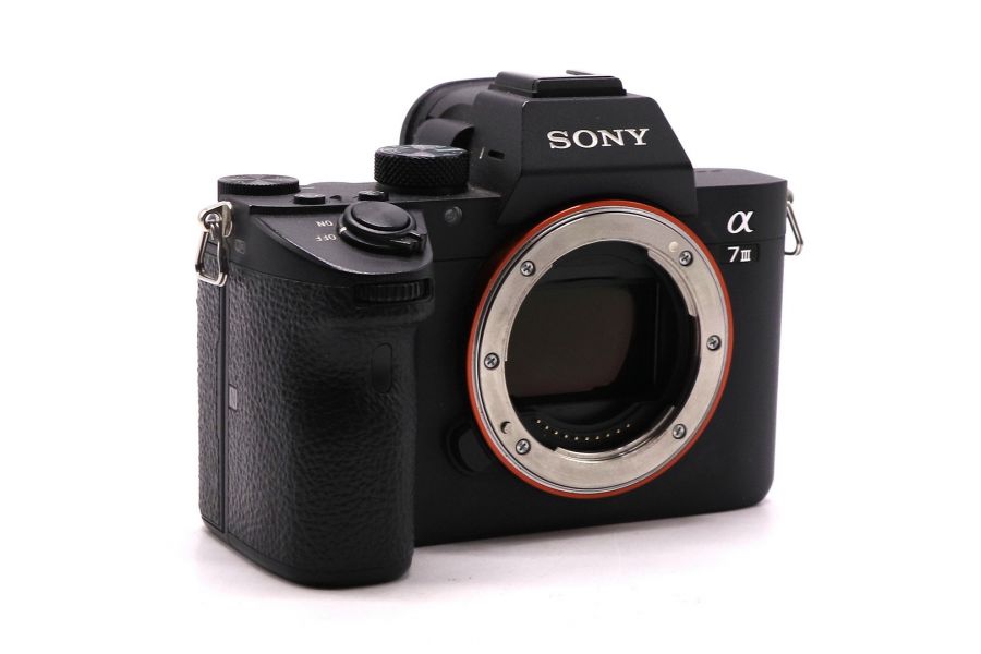 Sony A7III ILCE-7M3 body в упаковке (пробег 29005 кадров)