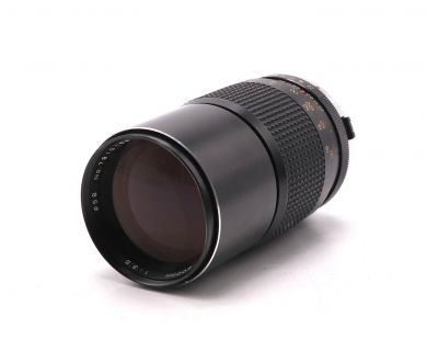 Объектив мануальный Tokina RMC 200mm f/3.5 OM