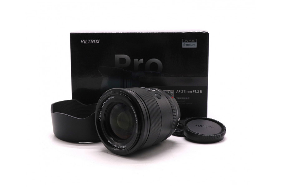 Viltrox AF 27mm f/1.2 E для Sony E в упаковке
