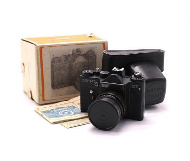 Фотоаппарат пленочный Зенит ЕТ kit в упаковке