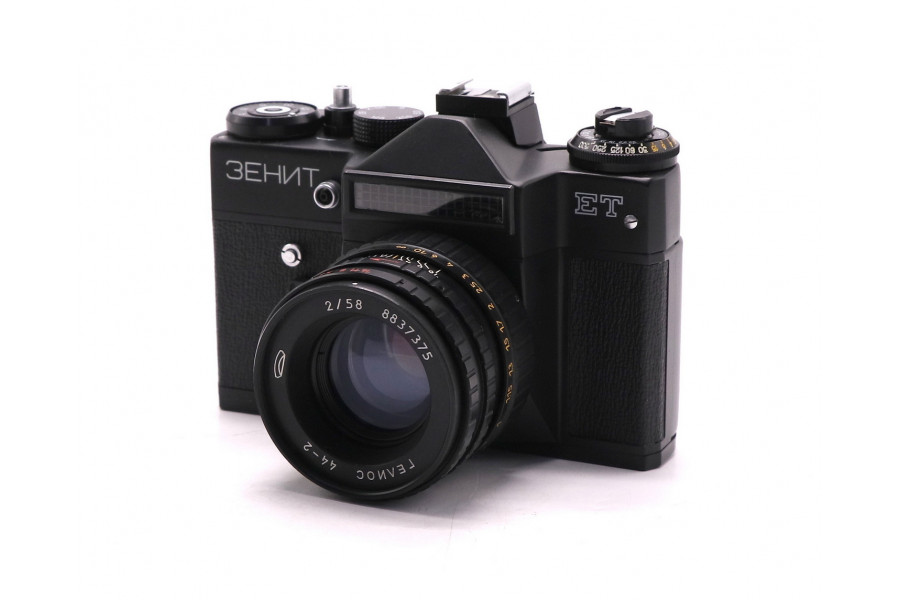 Фотоаппарат пленочный Зенит ЕТ kit в упаковке