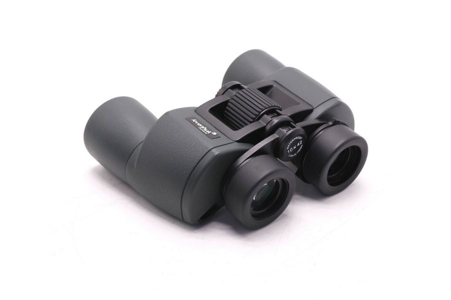 Бинокль Levenhuk Sherman PRO 10x42 ранний в упаковке