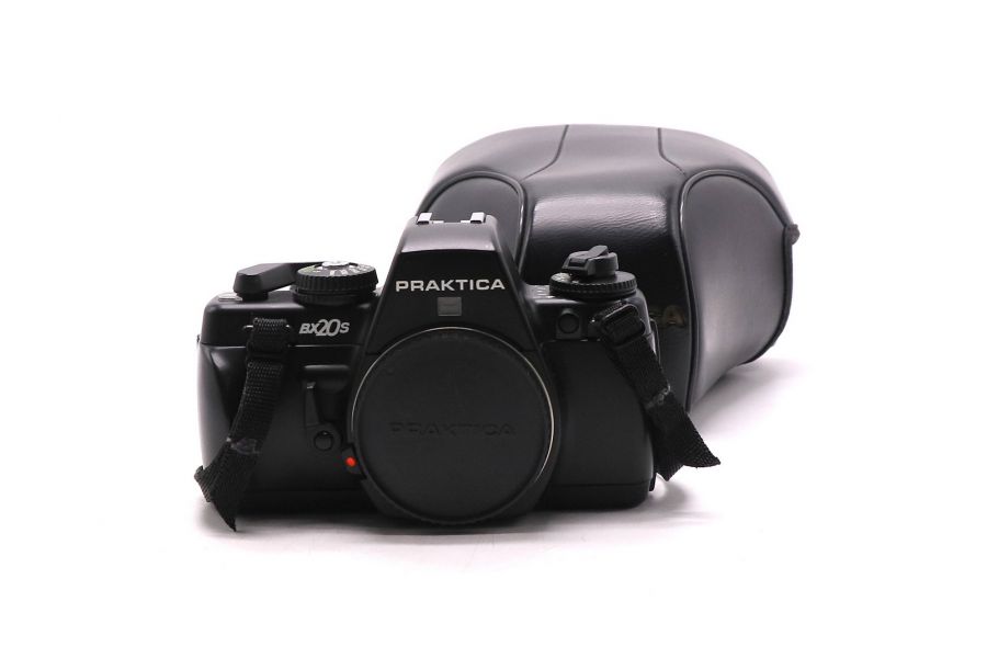 35-мм плёночный фотоаппарат Praktica BX20S body