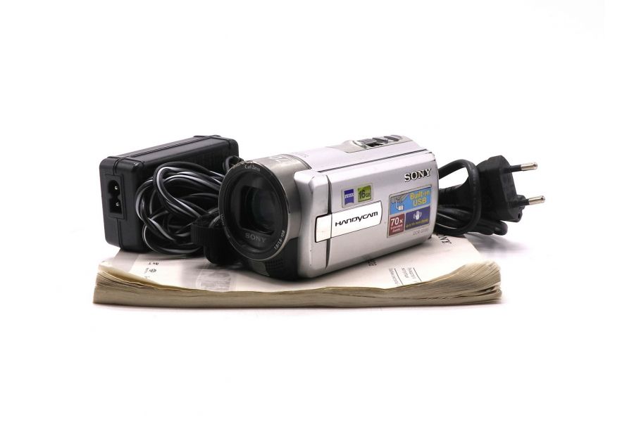 Компактная цифровая видеокамера Sony DCR-SX85E