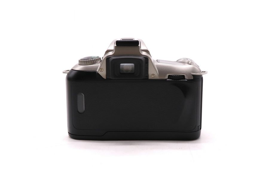 Фотоаппарат Nikon F55 body в упаковке неисправный