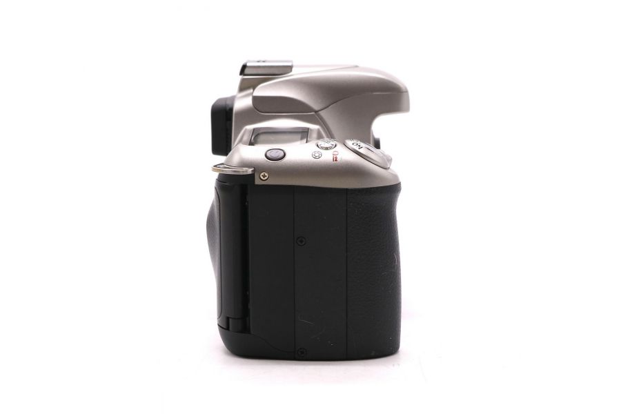 Фотоаппарат Nikon F55 body в упаковке неисправный