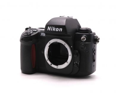 Фотоаппарат зеркальный Nikon F100 body (Japan)