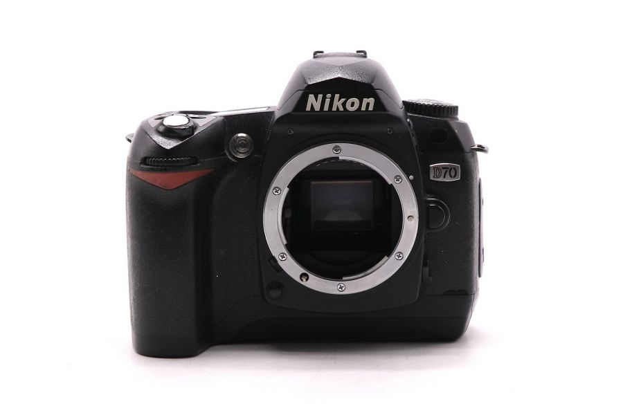 Фотоаппарат Nikon D70 body (пробег неизвестен)