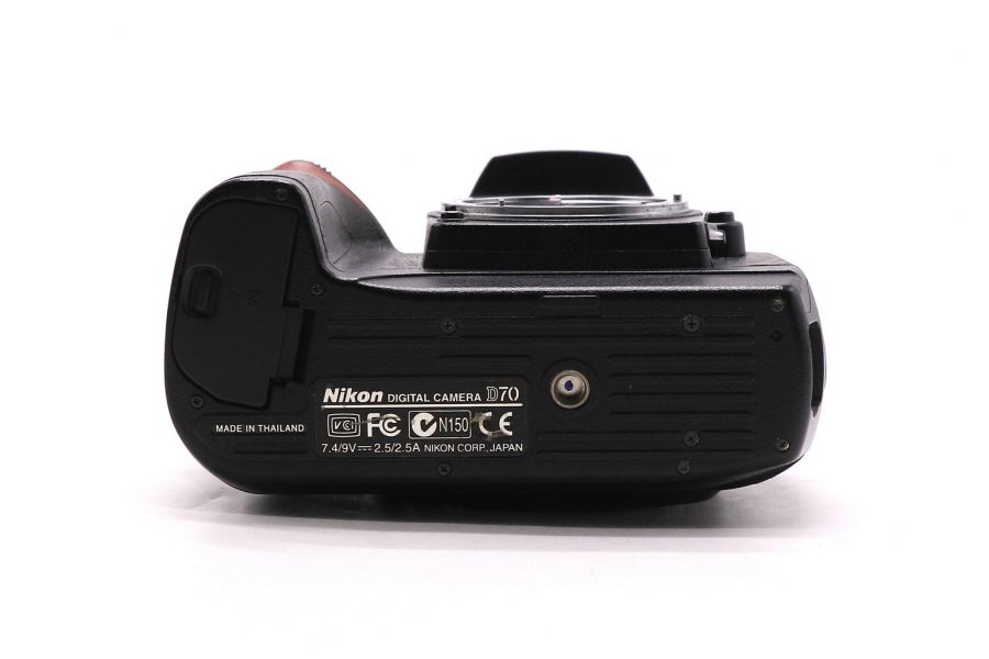 Фотоаппарат Nikon D70 body (пробег неизвестен)