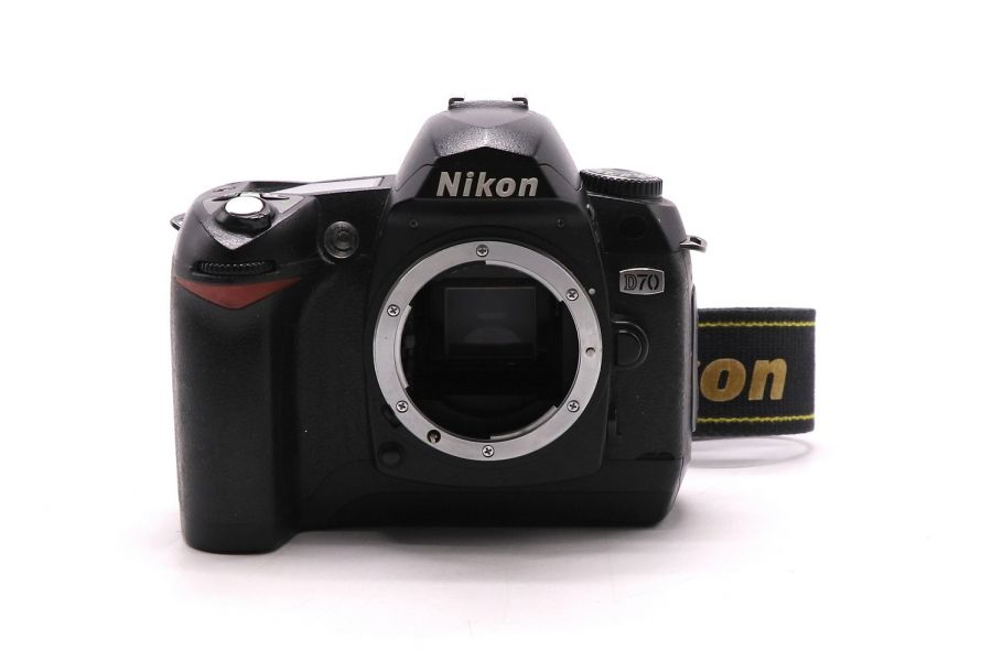 Фотоаппарат Nikon D70 body (пробег неизвестен)