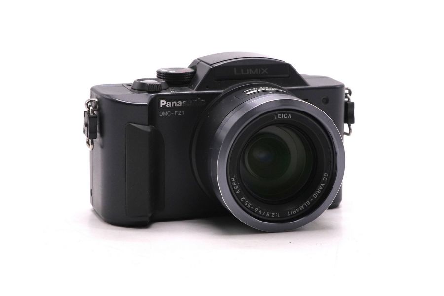 Фотоаппарат цифровой Panasonic Lumix DMC-FZ1