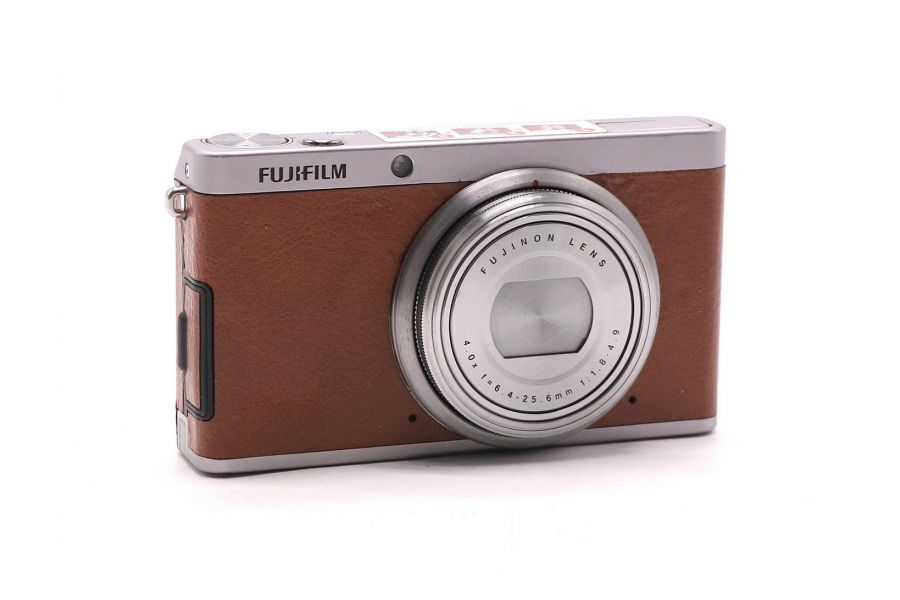 Фотоаппарат компактный Fujifilm XF-1 в упаковке