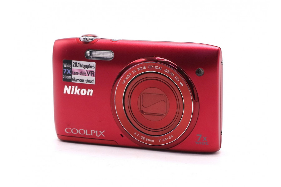 Компактный фотоаппарат Nikon Coolpix S3500 red