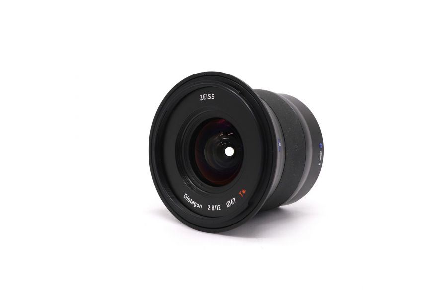 Широкоугольный объектив Zeiss Touit 2.8/12 E-mount