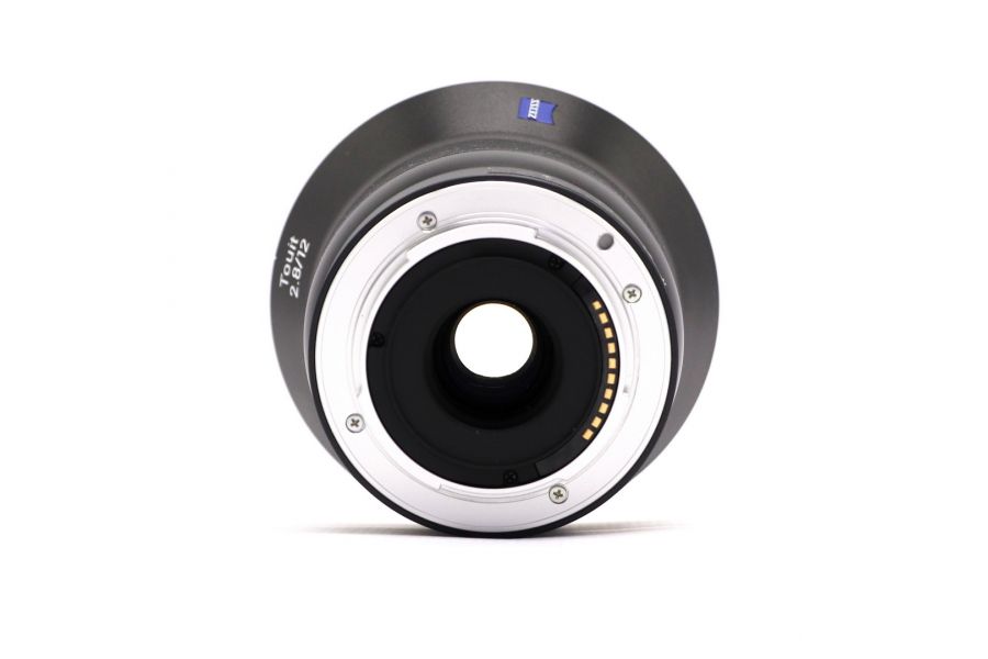 Широкоугольный объектив Zeiss Touit 2.8/12 E-mount