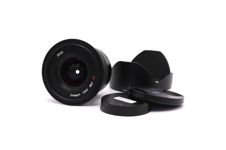 Широкоугольный объектив Zeiss Touit 2.8/12 E-mount