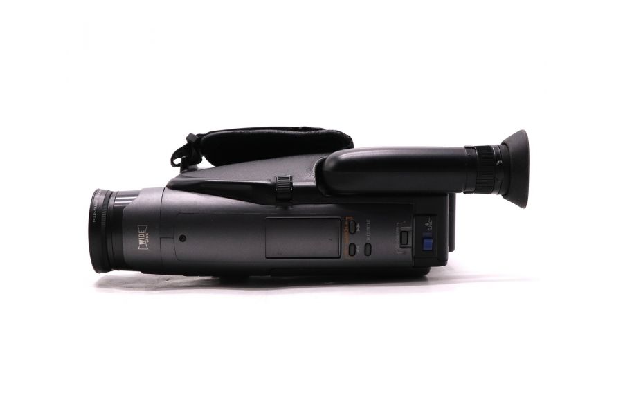 Видеокамера Panasonic NV-RX22EN в упаковке